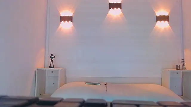 Molly Spears online show from 6, 3, 2025