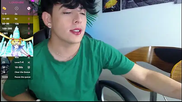 nolan twink1 online show from 8, 1, 2025