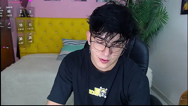 nolan twink1 online show from 21, 1, 2025