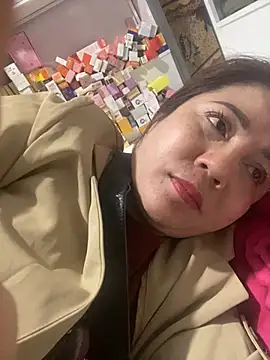 Snapshot of Cesywet chatting on 19, 2, 2025 Cesywet online show from 19, 2, 2025