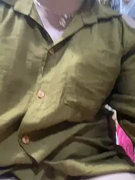 Snapshot of Cesywet chatting on 4, 3, 2025 Cesywet online show from 4, 3, 2025