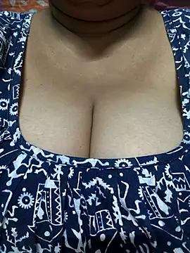 Snapshot of Rinki_Guptaa chatting on 18, 9, 2025 Rinki Guptaa online show from 18, 9, 2025