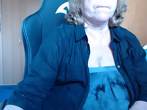 Snapshot of _sunshine__ chatting on 5, 3, 2025  sunshine   online show from 5, 3, 2025
