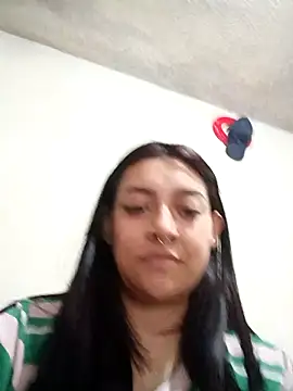 CORALINE GREYM online show from 4, 11, 2025