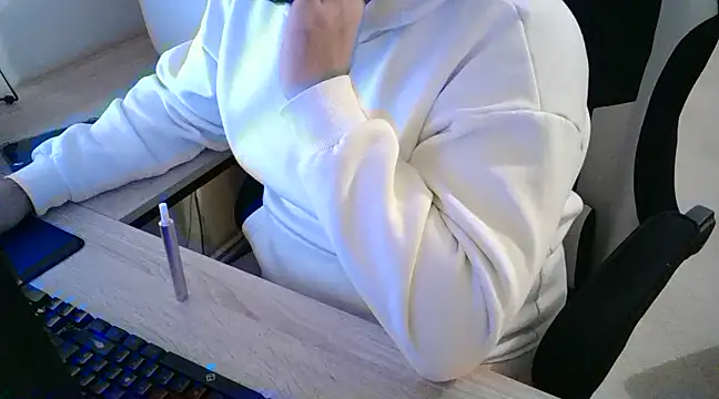 Snapshot of zebymasry chatting on 29, 12, 2024 zebymasry online show from 29, 12, 2024