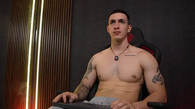 JacksonOlsenn online show from 23, 2, 2026