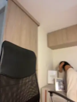 maddy bronw  online show from 14, 1, 2025