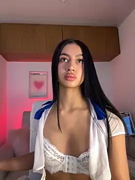 maddy bronw  online show from 12, 9, 2025