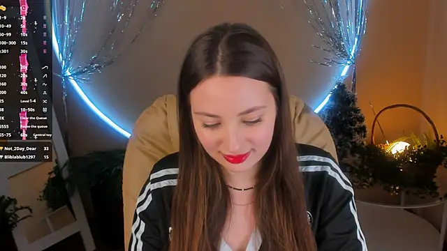 Snapshot of MoonLissa chatting on 8, 12, 2024 MoonLissa online show from 8, 12, 2024
