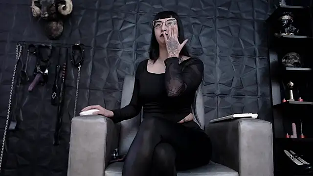 Agata Darkness online show from 25, 1, 2025