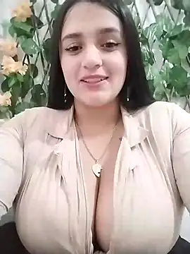 Snapshot of hanna-a chatting on 17, 1, 2025 hanna-a online show from 17, 1, 2025