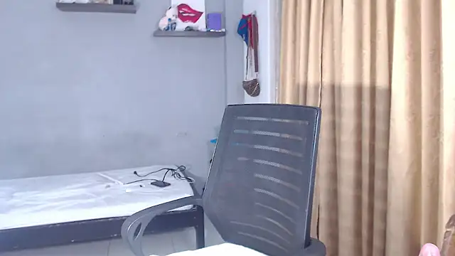 SusanLeroy online show from 30, 11, 2025