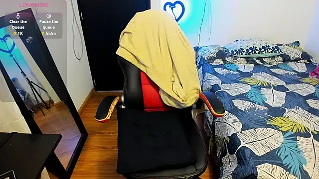 peanut tangerine online show from 6, 2, 2025