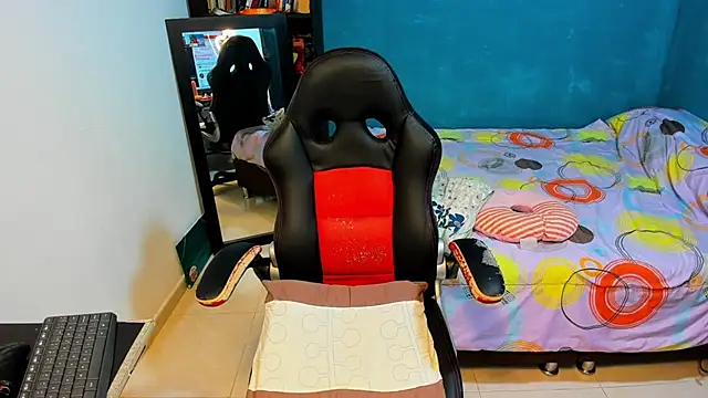 peanut tangerine online show from 15, 3, 2025