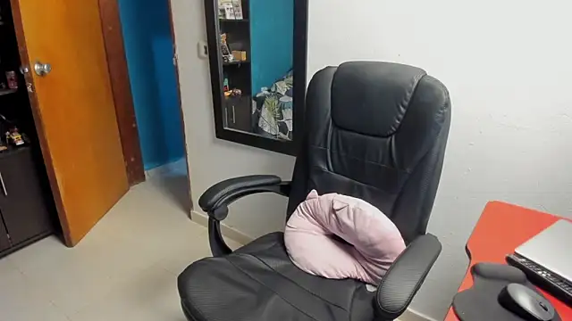 peanut tangerine online show from 9, 1, 2026