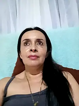 Samantha Sullivan  online show from 10, 2, 2025