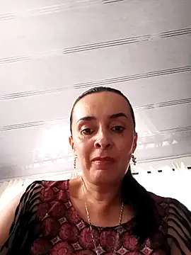 Samantha Sullivan  online show from 16, 12, 2025