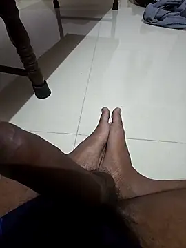 Snapshot of SageElement2 chatting on 8, 11, 2025 SageElement2 online show from 8, 11, 2025