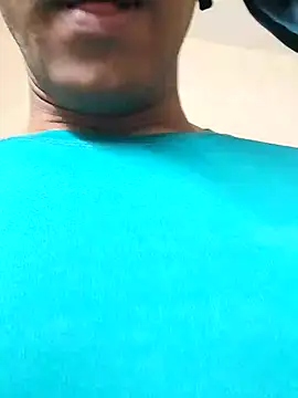 Snapshot of Wild-Honey chatting on 6, 12, 2024 Wild-Honey online show from 6, 12, 2024