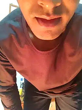 Snapshot of Wild-Honey chatting on 20, 12, 2024 Wild-Honey online show from 20, 12, 2024