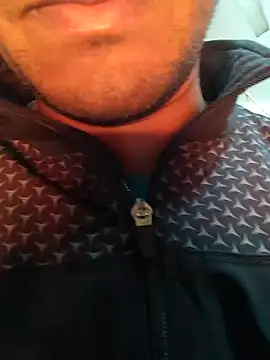 Snapshot of Wild-Honey chatting on 31, 12, 2024 Wild-Honey online show from 31, 12, 2024