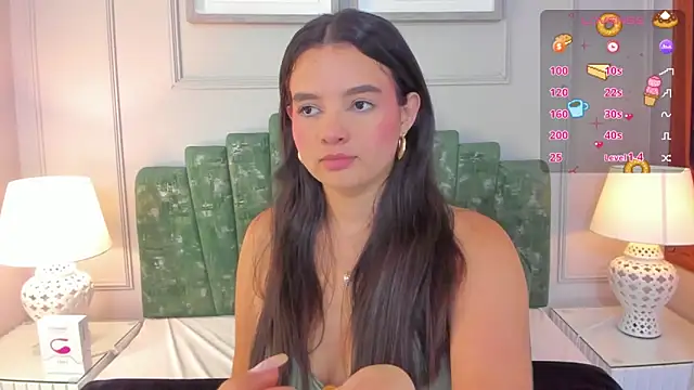 Snapshot of alys_baker chatting on 2, 2, 2025 alys baker online show from 2, 2, 2025