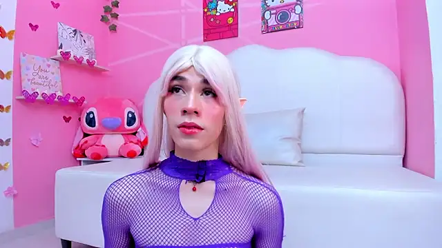 DaripQueen online show from 5, 3, 2025