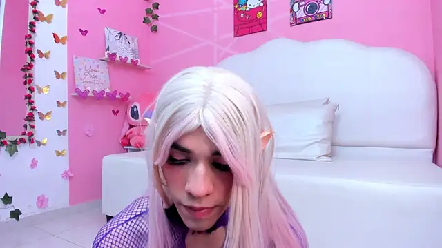 DaripQueen online show from 5, 3, 2025