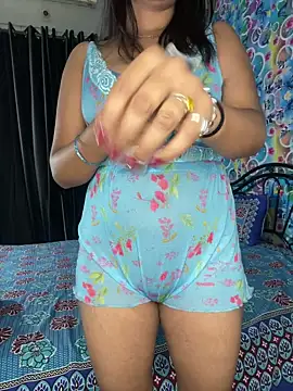 Hot royalbhabhi online show from 3, 2, 2025