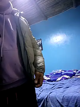 Snapshot of alexchir4 chatting on 24, 9, 2025 alexchir4 online show from 24, 9, 2025