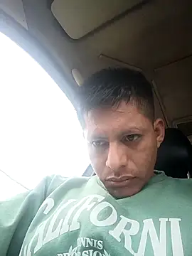 Snapshot of alexchir4 chatting on 8, 10, 2025 alexchir4 online show from 8, 10, 2025