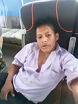 Snapshot of alexchir4 chatting on 12, 11, 2025 alexchir4 online show from 12, 11, 2025