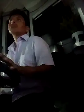 Snapshot of alexchir4 chatting on 24, 11, 2025 alexchir4 online show from 24, 11, 2025