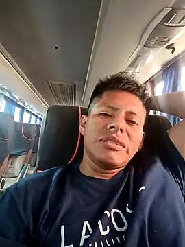 Snapshot of alexchir4 chatting on 15, 12, 2025 alexchir4 online show from 15, 12, 2025