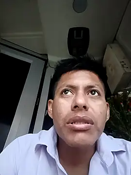 Snapshot of alexchir4 chatting on 16, 12, 2025 alexchir4 online show from 16, 12, 2025