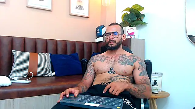 hanz col online show from 18, 3, 2025