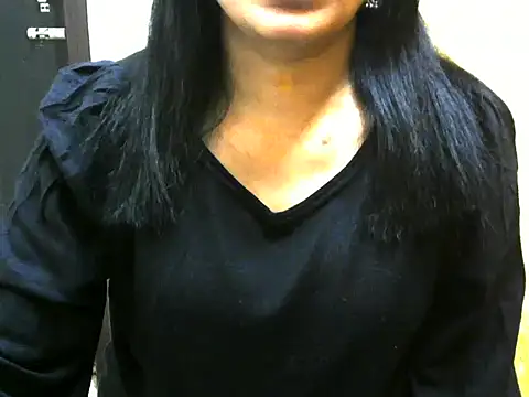 Snapshot of l_l_ish chatting on 21, 2, 2025 l l ish online show from 21, 2, 2025