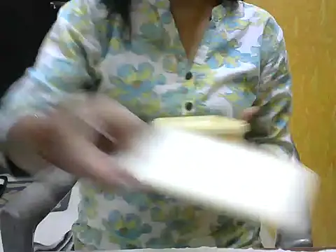 Snapshot of l_l_ish chatting on 21, 3, 2025 l l ish online show from 21, 3, 2025
