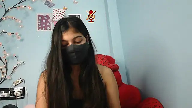 Snapshot of Reena_Singh53 chatting on 27, 9, 2025 Reena Singh53 online show from 27, 9, 2025