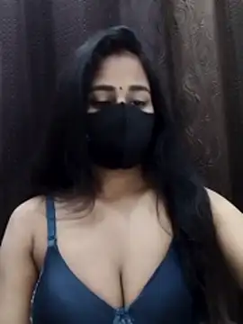 Lalisa sexy online show from 22, 6, 2026