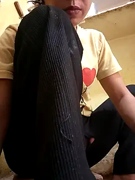 Snapshot of Hotty-queen chatting on 29, 9, 2025 Hotty-queen online show from 29, 9, 2025