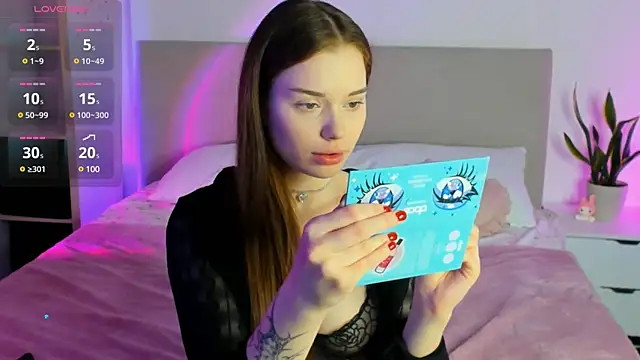 Lisa Moones online show from 14, 3, 2025