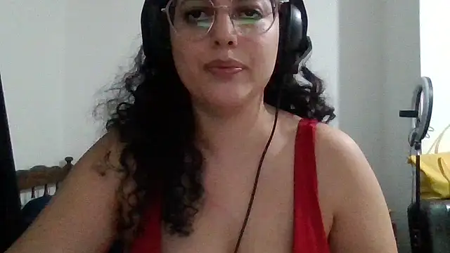 Snapshot of babyluna939 chatting on 12, 3, 2026 babyluna939 online show from 12, 3, 2026