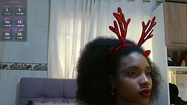 Snapshot of sara_williams01 chatting on 16, 12, 2025 sara williams01 online show from 16, 12, 2025