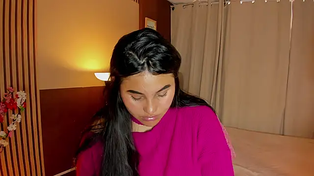 Little Ivy online show from 18, 3, 2026