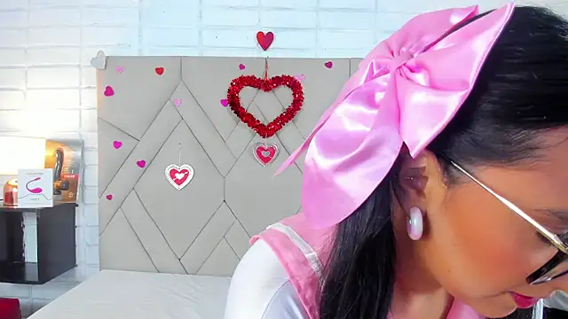 Snapshot of Isis_Osman chatting on 20, 2, 2025 Isis Osman online show from 20, 2, 2025