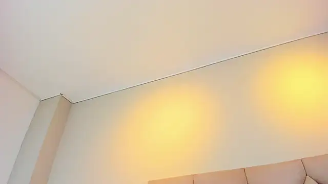 Isis Osman online show from 21, 2, 2026