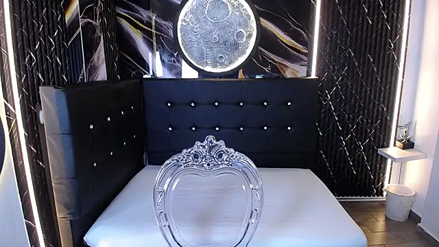 Bruja  Scarlata online show from 27, 10, 2025