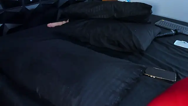 Wendy Marchall online show from 7, 2, 2025