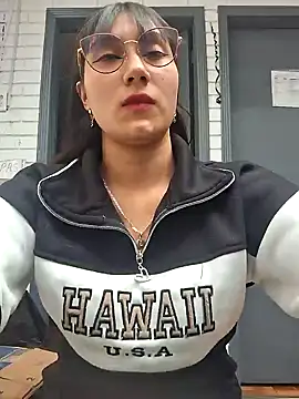 Snapshot of Chloe_Brownx chatting on 12, 3, 2025 Chloe Brownx online show from 12, 3, 2025